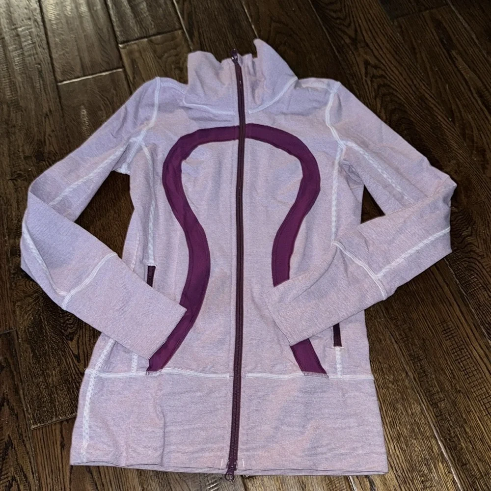 LULULEMON Purple Dewberry Microstripe Stripe Jacket  Size 4